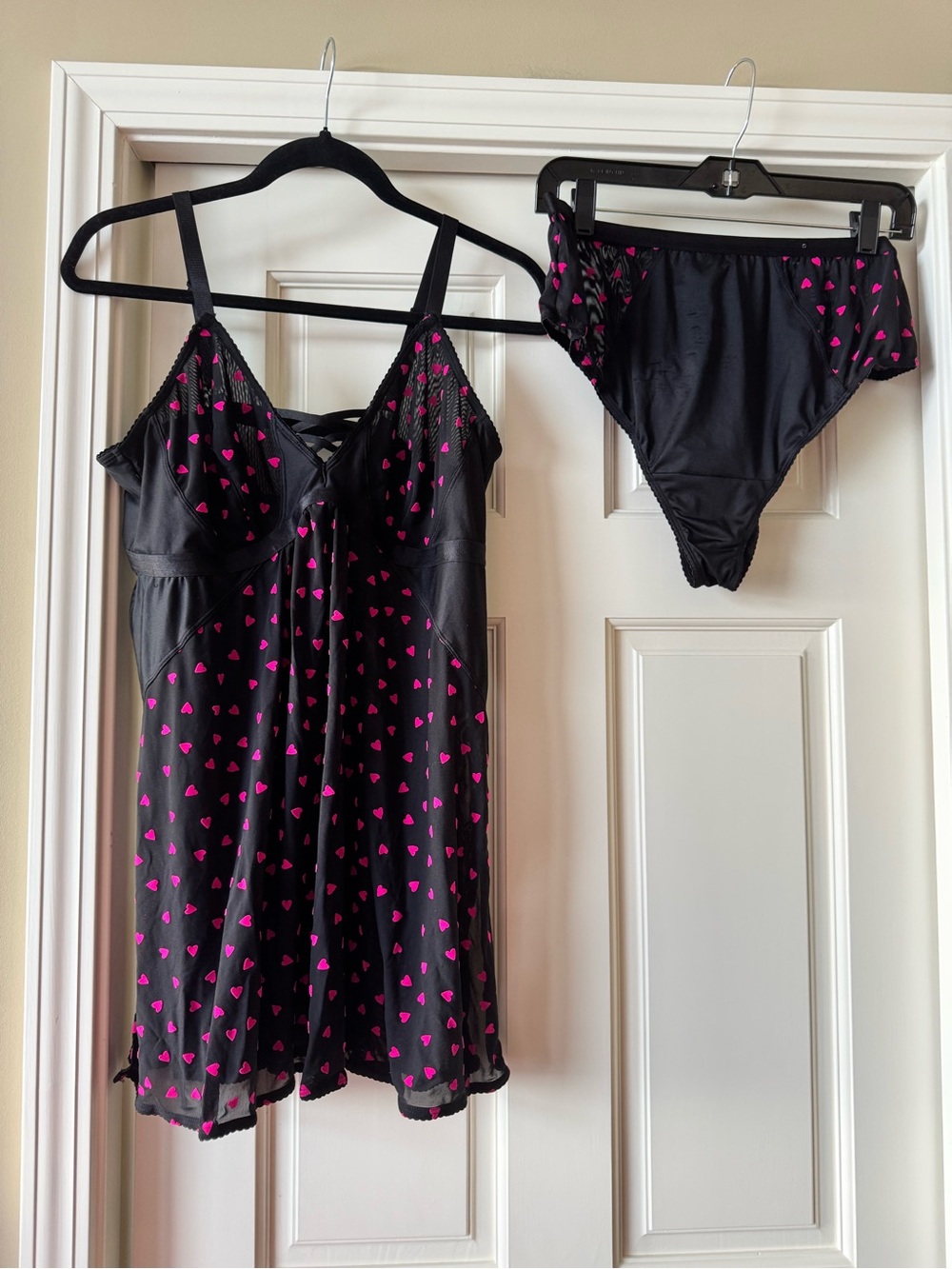Black & Pink Heart Lace Chemise and Brief Set - Women Intimates